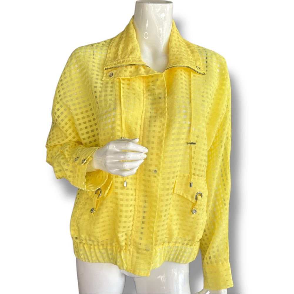 Toni Morgan vibrant Yellow Bomber Jacket with Textured Pattern. Women’s Size M/L